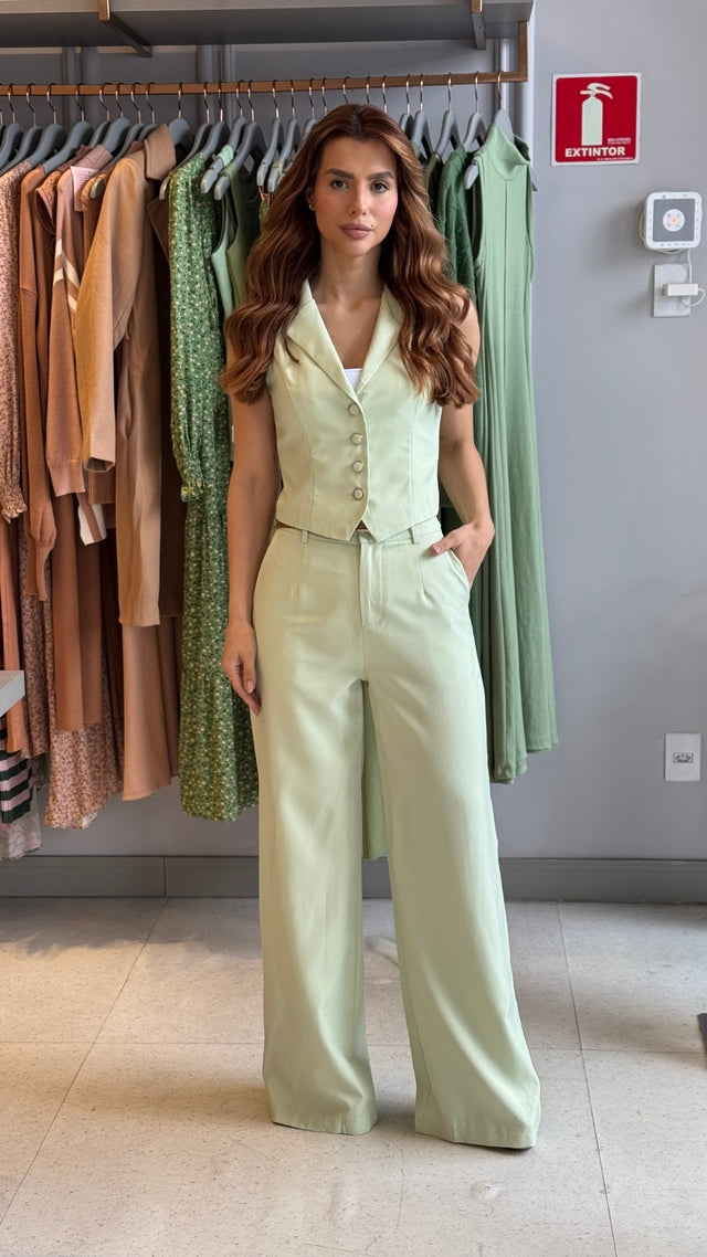 Conjunto Alfaiataria Colete & Calça
